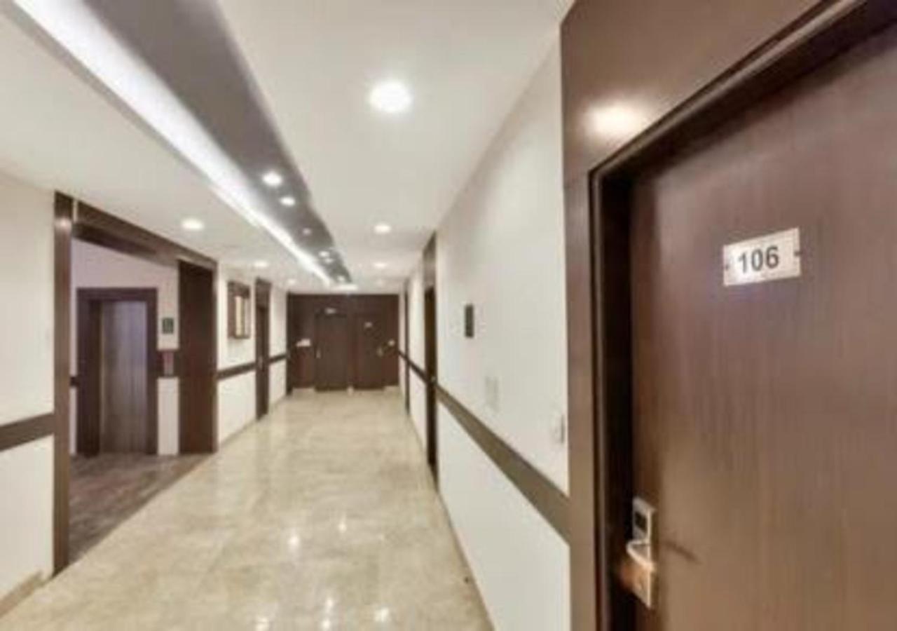Hotel Loto - Sector 66 Noida Zewnętrze zdjęcie